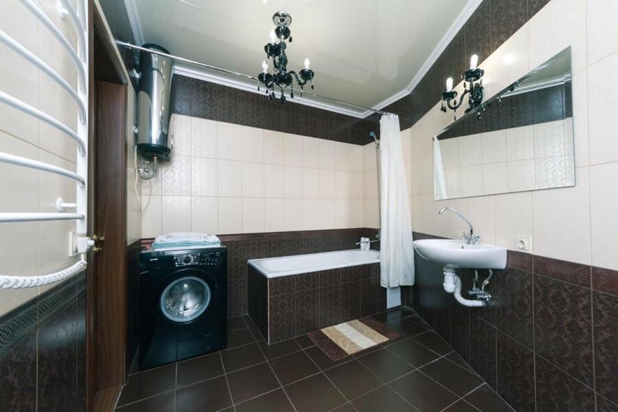 1 Вулиця Софії Русової Kiev Exterior foto